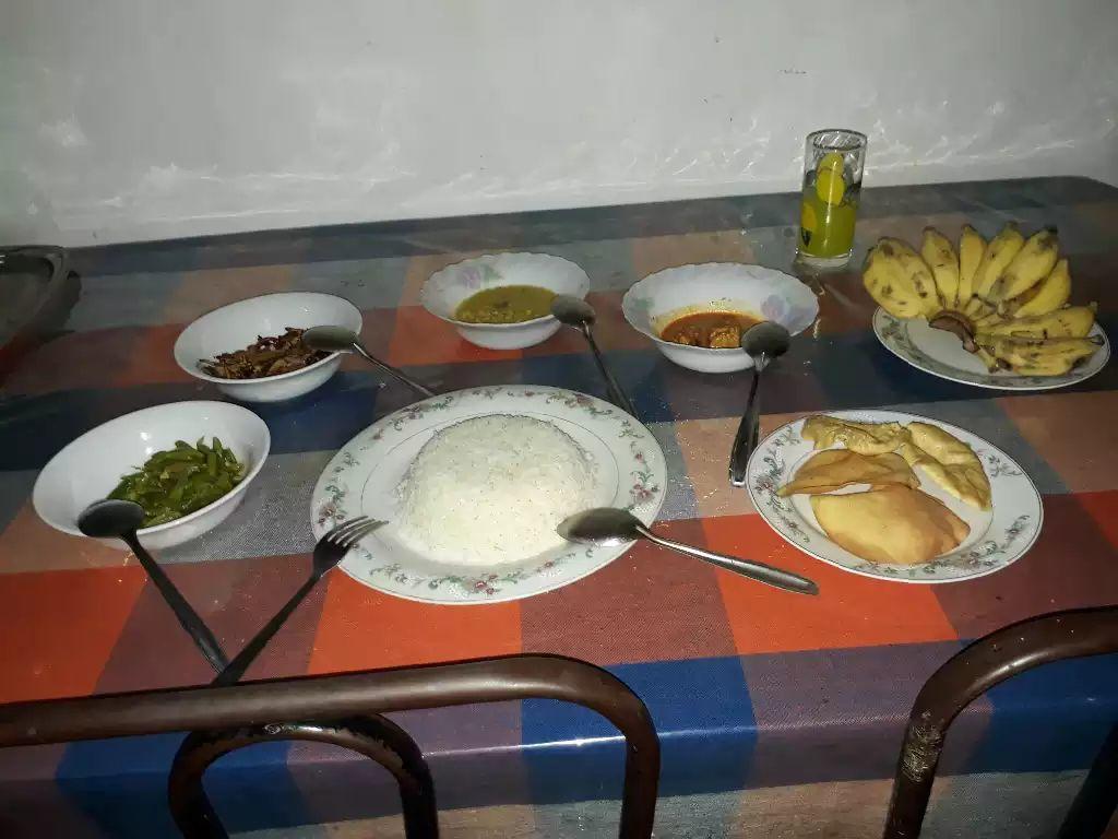 Nisansala Homestay Kandy Deiyannewela Exteriör bild