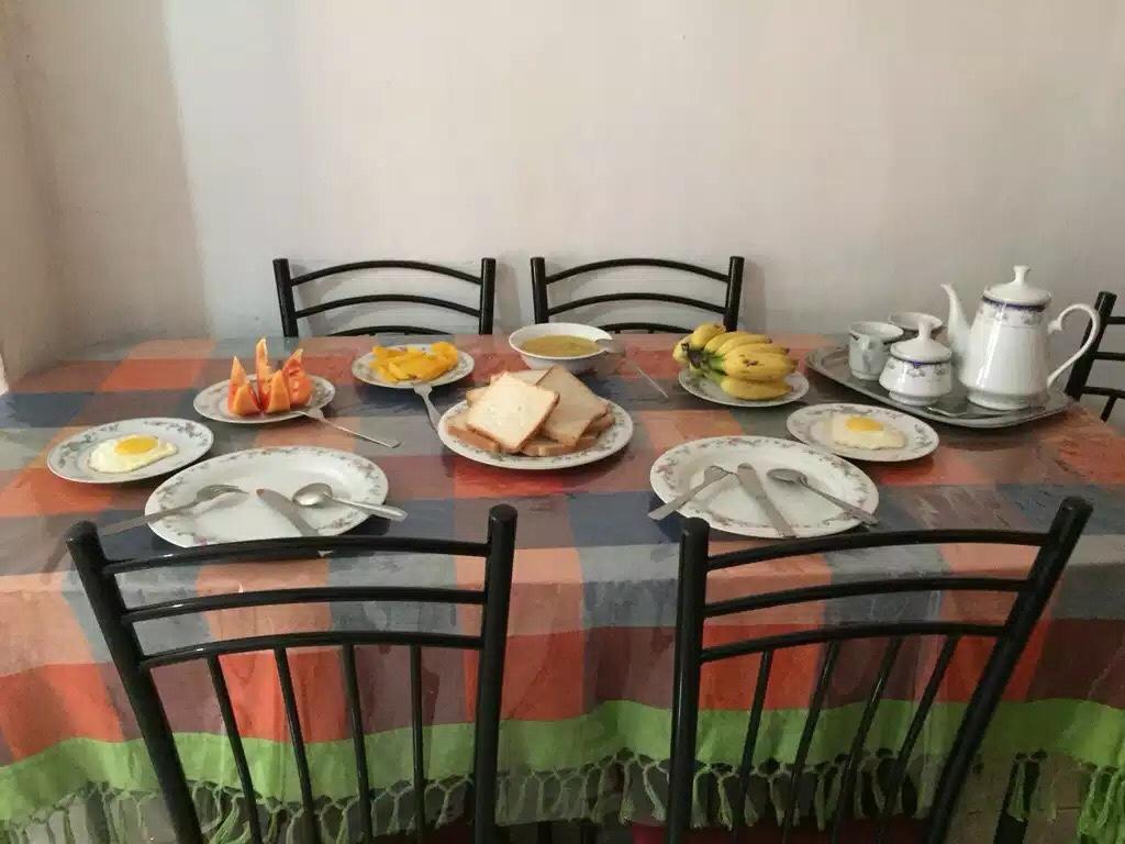 Nisansala Homestay Kandy Deiyannewela Exteriör bild